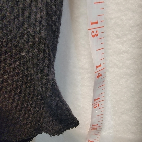 We The Free small knit embroidered scoop neck button long sleeve top - Picture 4 of 8